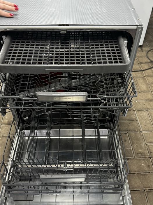 Zmywarka Bauknecht model Gsu 61415 A++ 60cm szer Inox