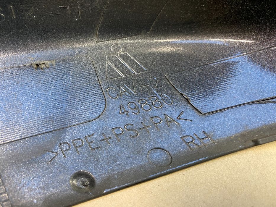 Obudowa Lusterka Prawa JEEP COMPASS II Nakładka