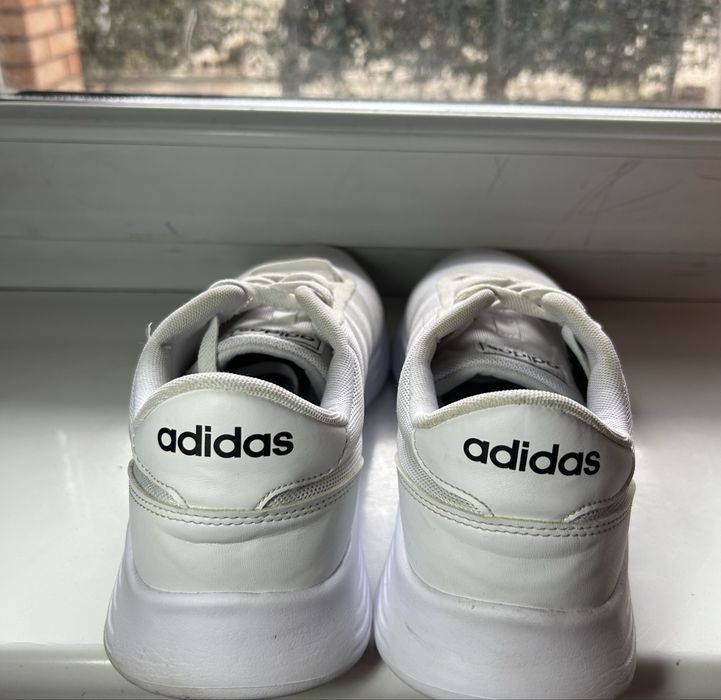 Кросівки Adidas Lite Racer 2.0