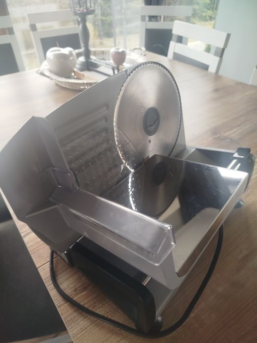 Krajalnica do chleba i wędlin