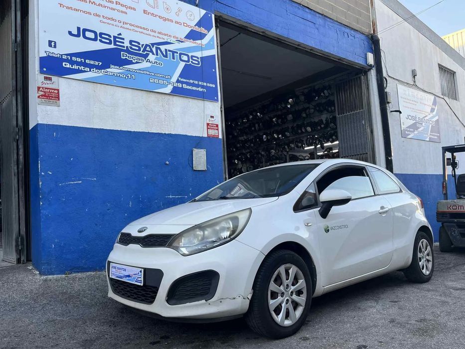 Kia Rio III 1.1 CRDI (Para Peças)