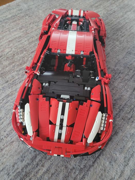 Lego technic MOC C61042 Ferrari 488 Pista 1:8