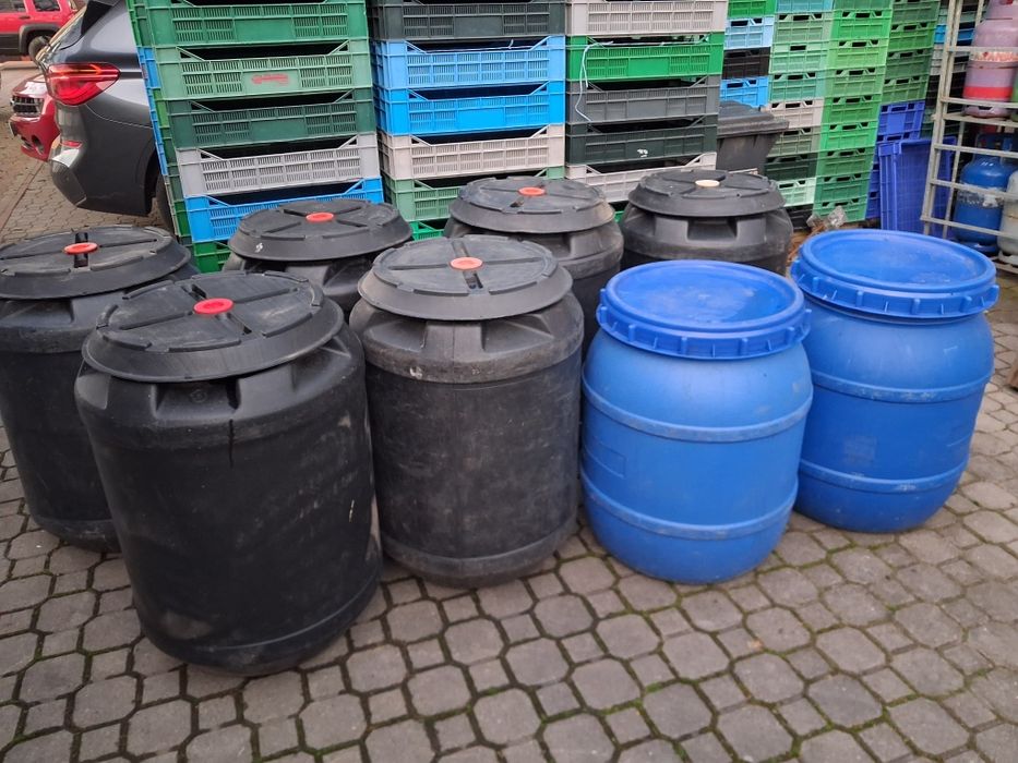 Beczki holenderki plastikowe 160 litrów