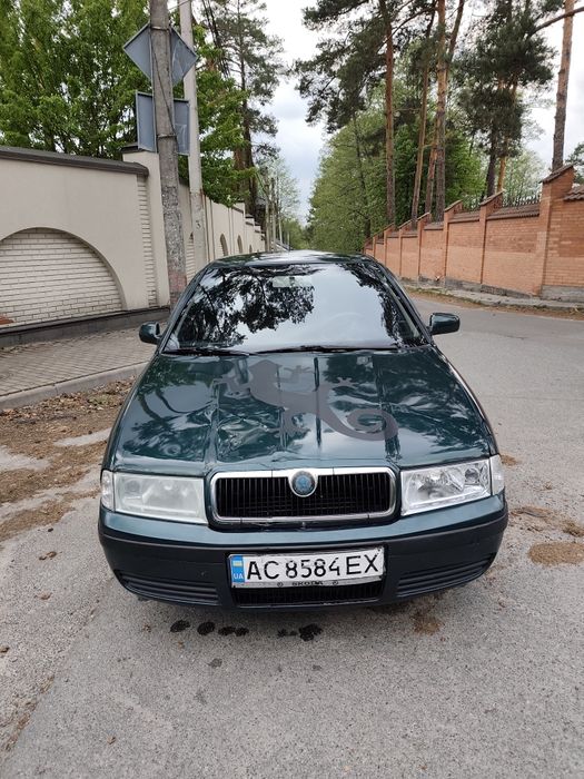 Skoda Octavia 1.6 2001 рік
