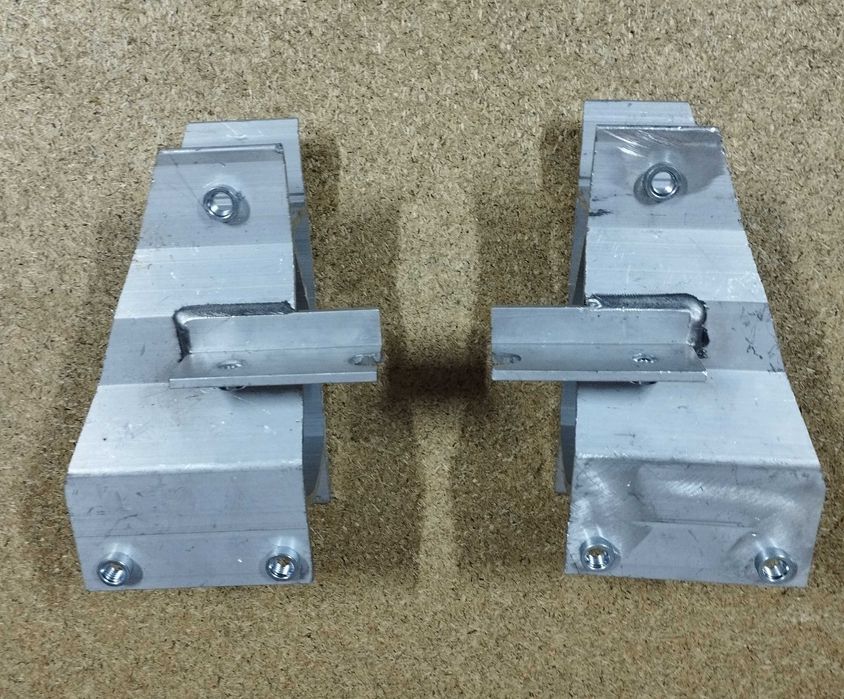 BMW X3 G01 G02 Кронштейн 7399965 радіатора 7399966 51117473457 7473458