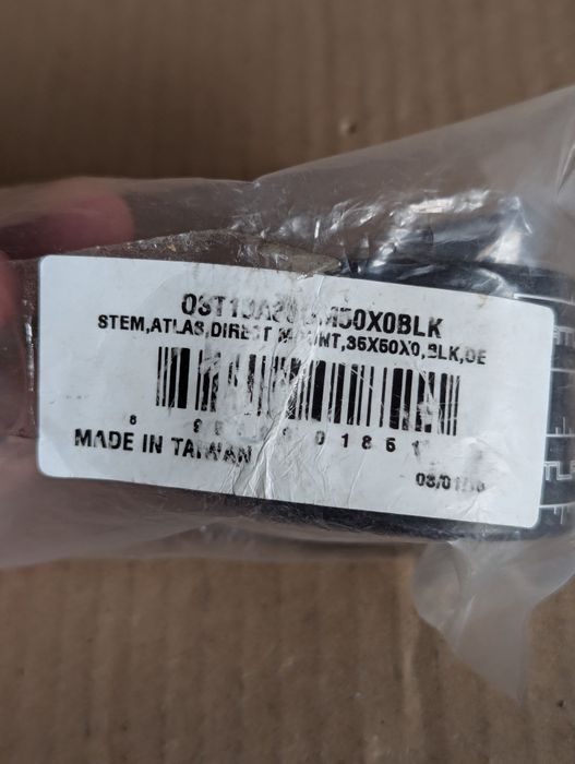 Mostek RACE FACE Atlas 35 DM 50 mm black + mocowanie