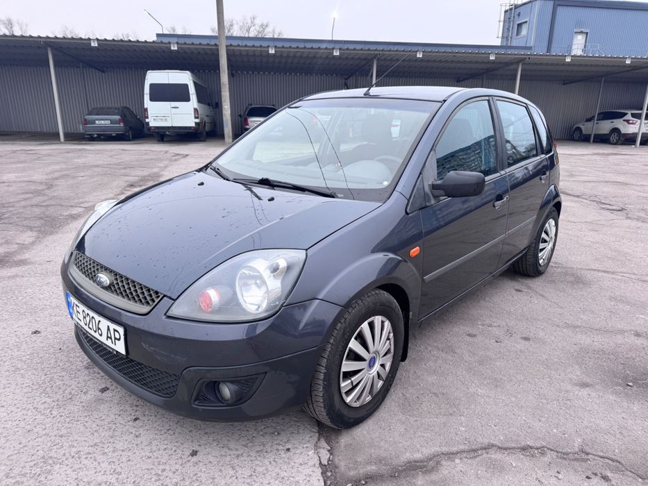 Автомобіль Ford Fiesta