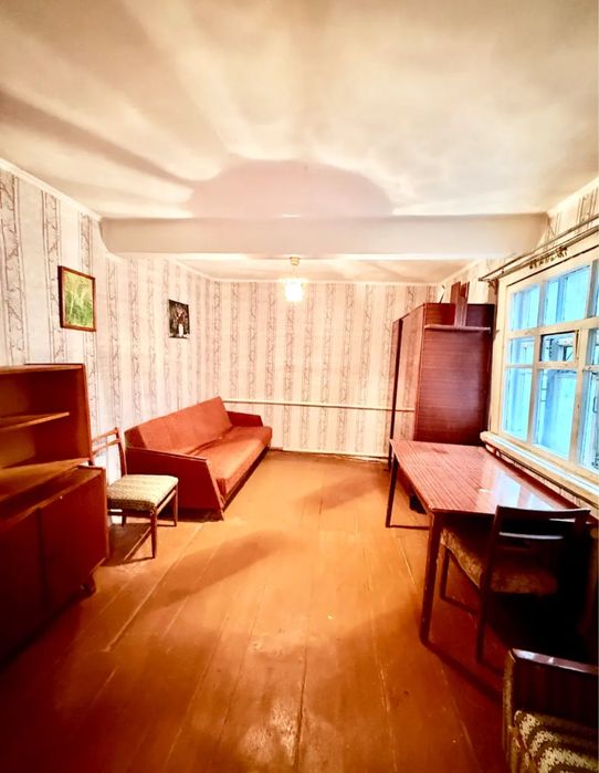 Продам будинок ( частина ) Ворзель вул.Яблунська 3