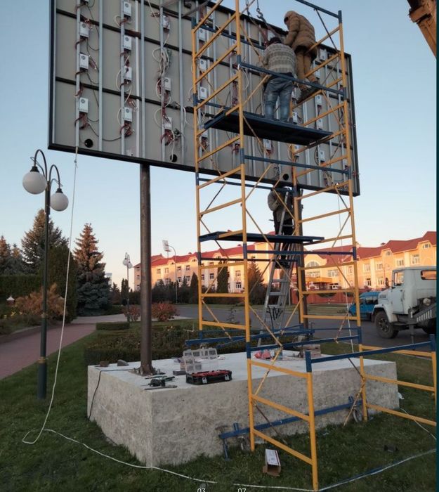 Вишка тура риштування риштовка євро леса з настилом вышка на колесах