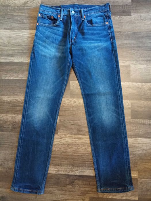 świetne spodnie Levi"s 502 31/32 w super stanie