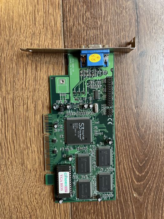 Placas gráficas / Placas de som / Placas de rede (PCI / AGP / ISA)64552040719233120