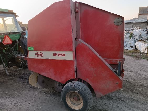 prasa zwijająca pasowa Vicon RP1250