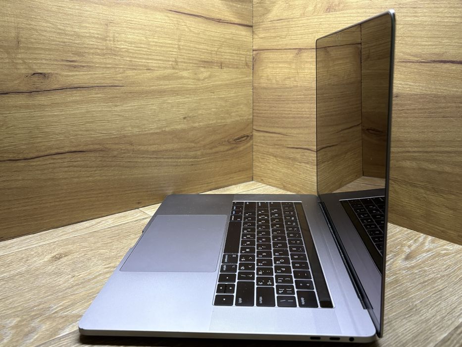 macbook pro 2017 i7 - купити ноутбуки - Ціна на OLX.ua