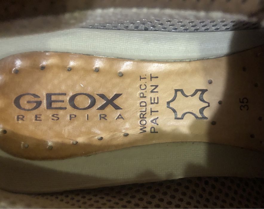 Кросівки Geox respira нові з натуральної замші