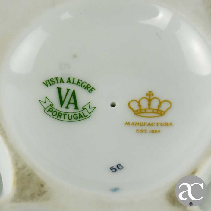 Caixa em forma de abóbora, Porcelana Vista Alegre, decoração Imari