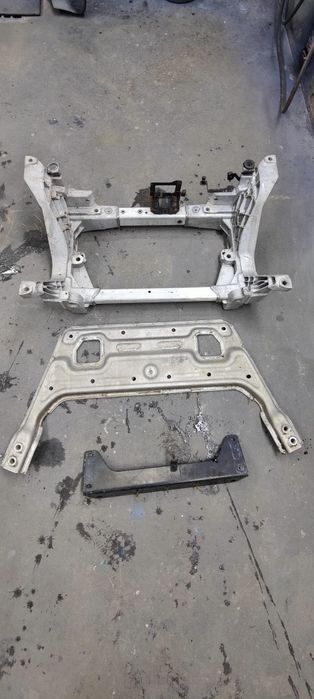 Maserati Levante 2017р.передня балка.підрамник.