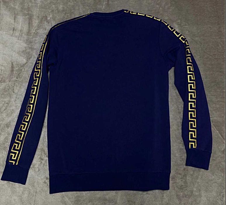 Jedyna Okazja Na Prestiżową Oryginalną Włoską Bluzę Marki „VERSACE”