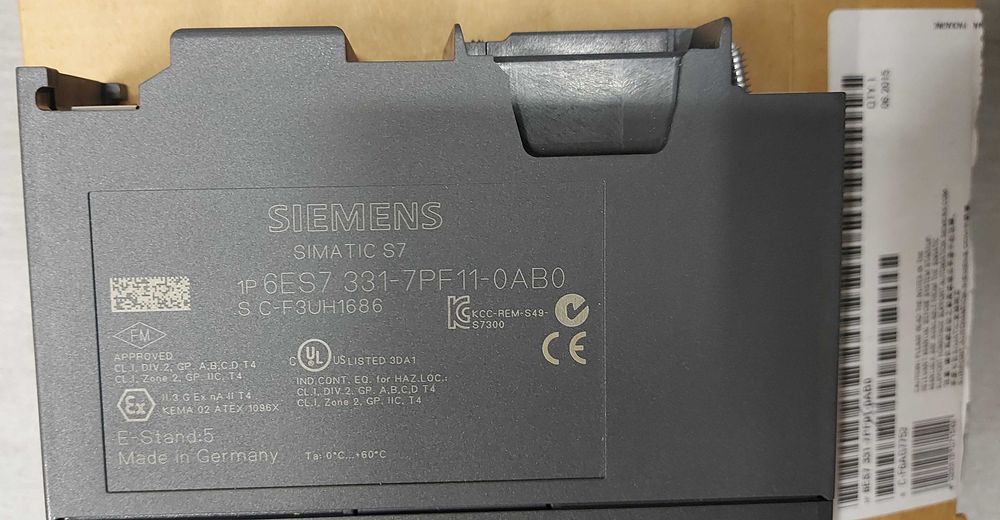 Moduł rozszerzeń Siemens 6ES7 331-7PF11-0AB0