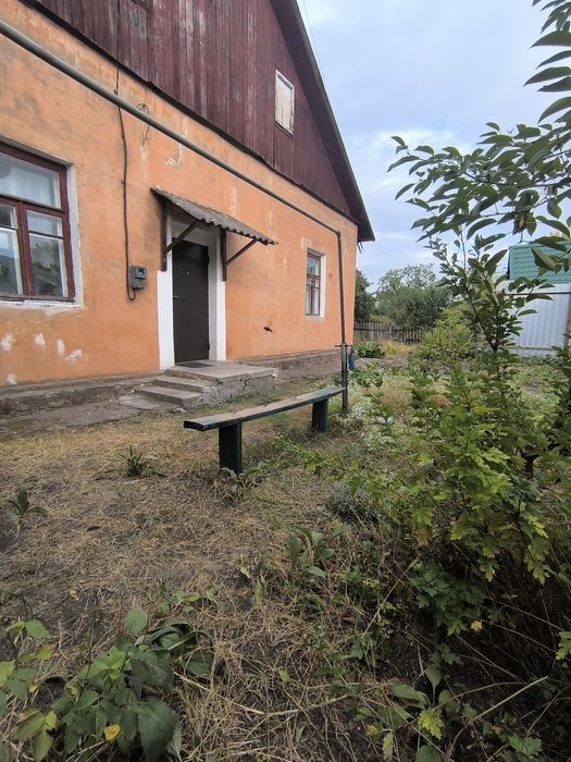 Продам частину будинку в р-н Вагонки