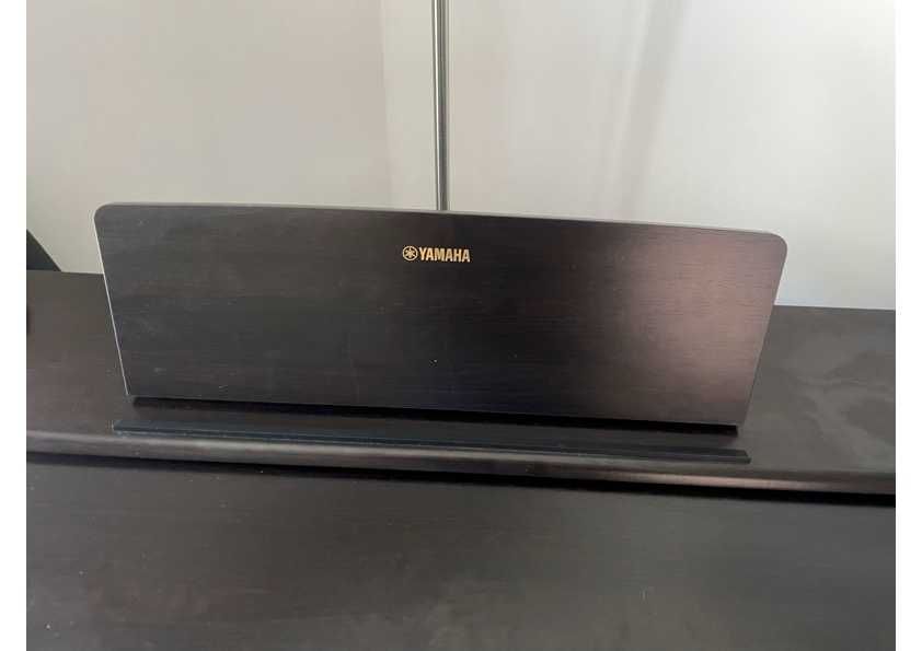 Piano eléctrico YAMAHA