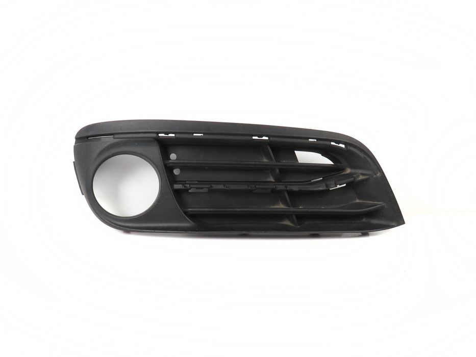 Grelha Farol Nevoeiro Bmw 5 Ref: 51117346506 2009 - 2026