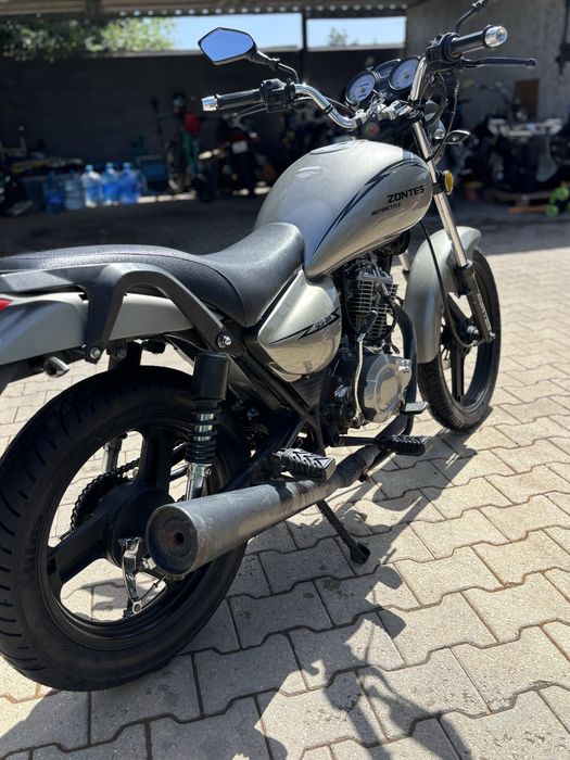 Moto zontes 125