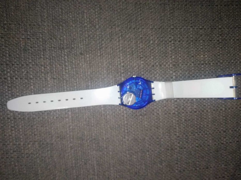 Relógio Swatch "Amour Total" Romeu e Julieta