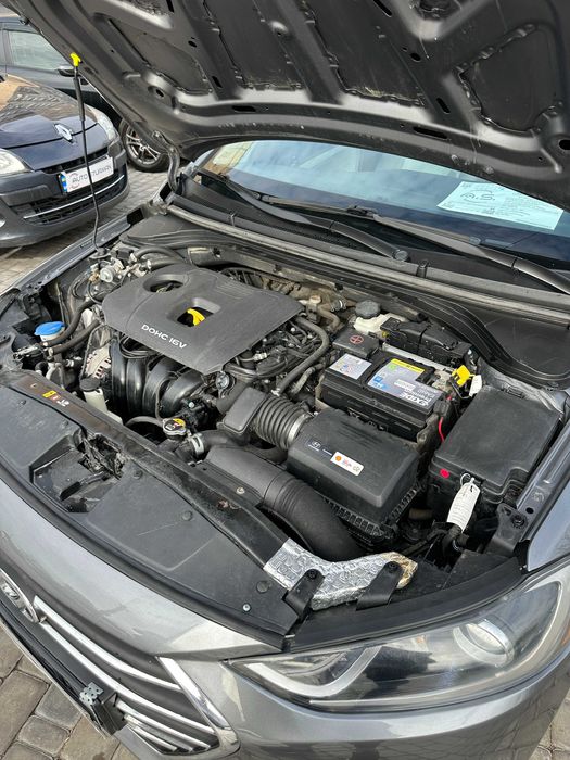 Продам Hyundai Elantra 2018 рік можлива розстрочка,кредит,обмін!