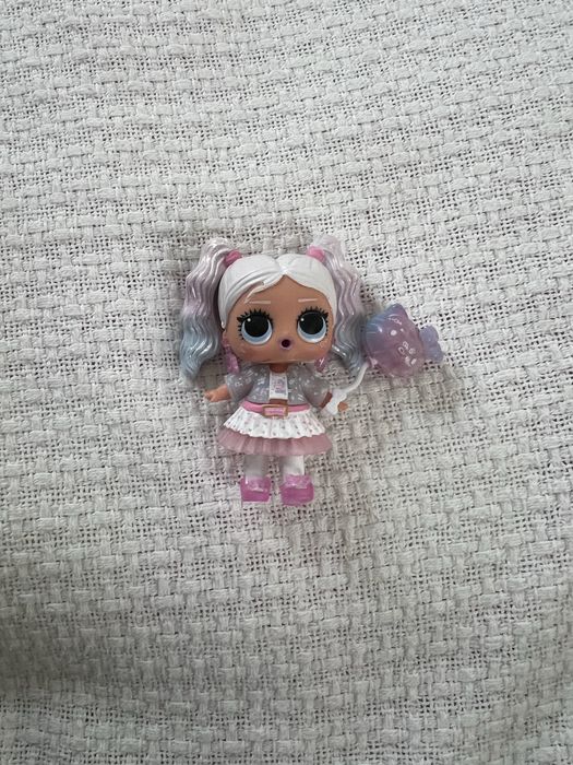 Лялька LoL surprive