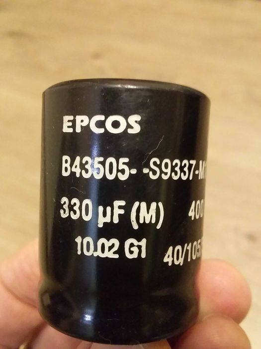 Конденсаторы электролитические для лампового усилителя: 350 грн. - Інша ...