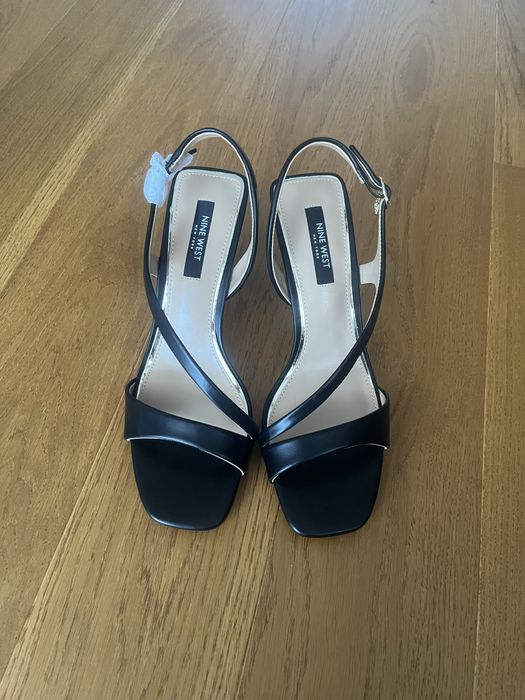 Nowe sandalki na szpilce czarne Nine West rozmiar 39