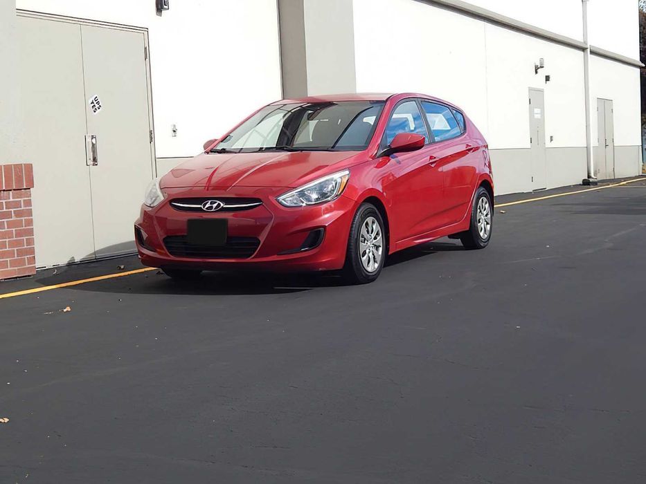 Hyundai Accent GS      2015