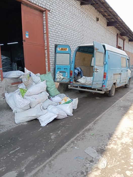 Вывоз строительного Мусора Старой мебели  Хлама  Уборка территории / Х