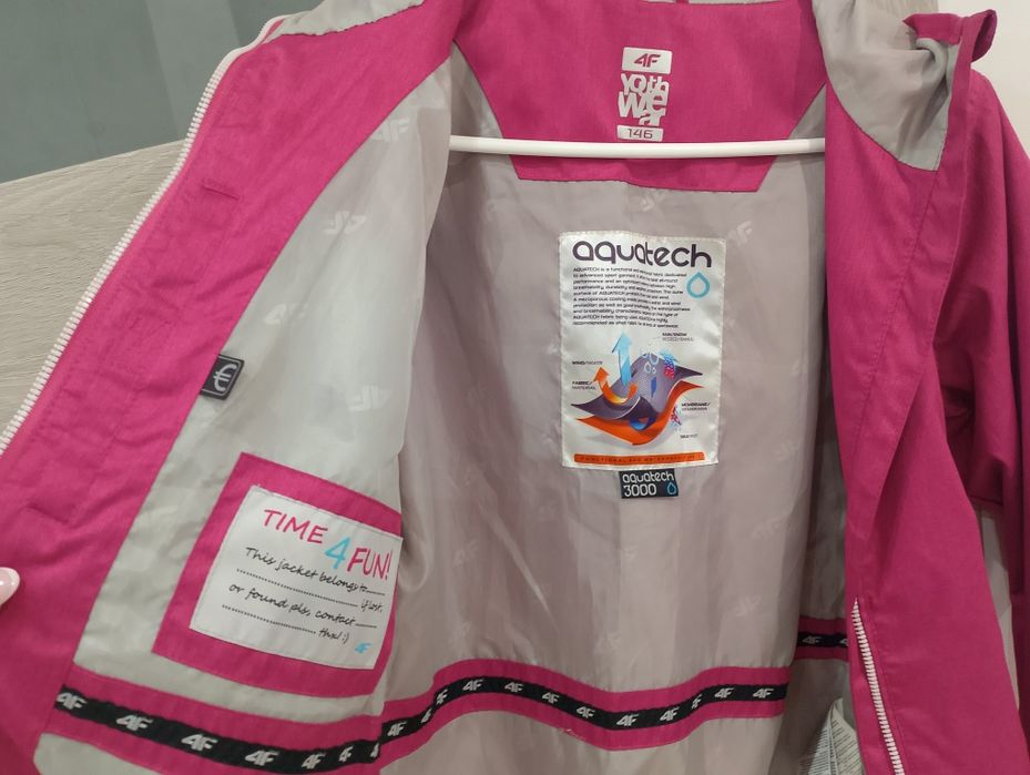 Kurtka Softshell przejściowa w góry 4F 146 różowa