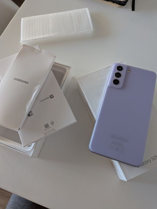 Samsung Galaxy S21 FE 5G  snapdragon