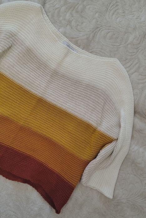 Лот жіночих речей