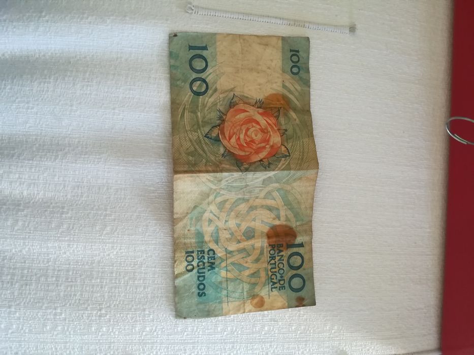 Várias notas antigas