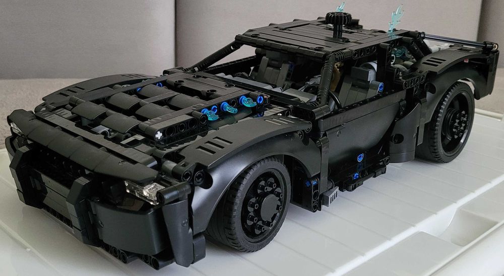 Lego Technic 42127, Batman - Batmobil