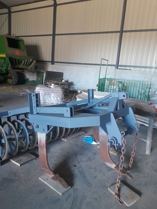 Głębosz z wałem 3 zęby