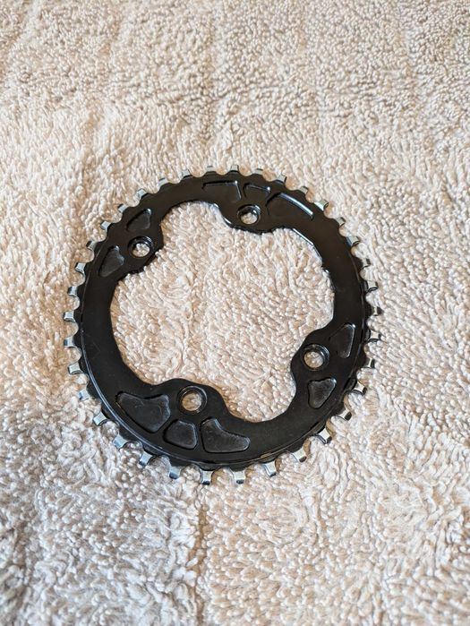 Zębatka owalna Absolute Black 36 zębów shimano XT/SLX rozstaw 96 mm