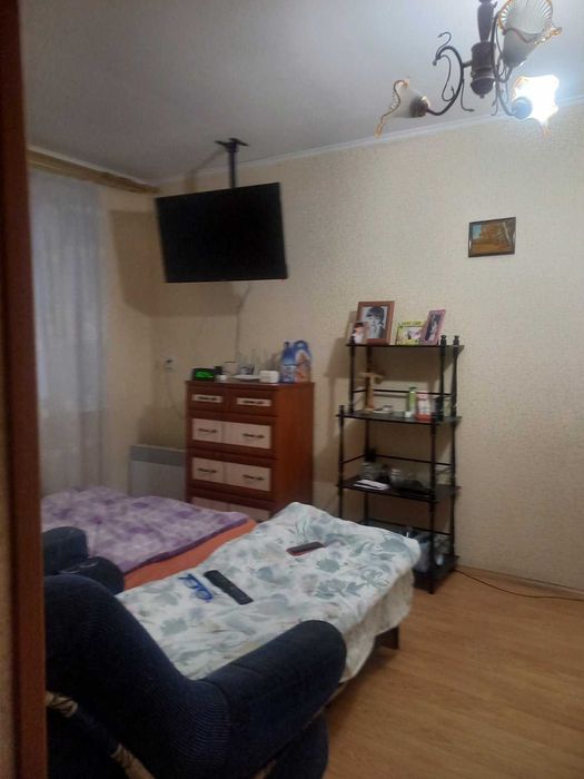 Продам 2х кім.по вул.Б.Хмельницького,приватний сектор.