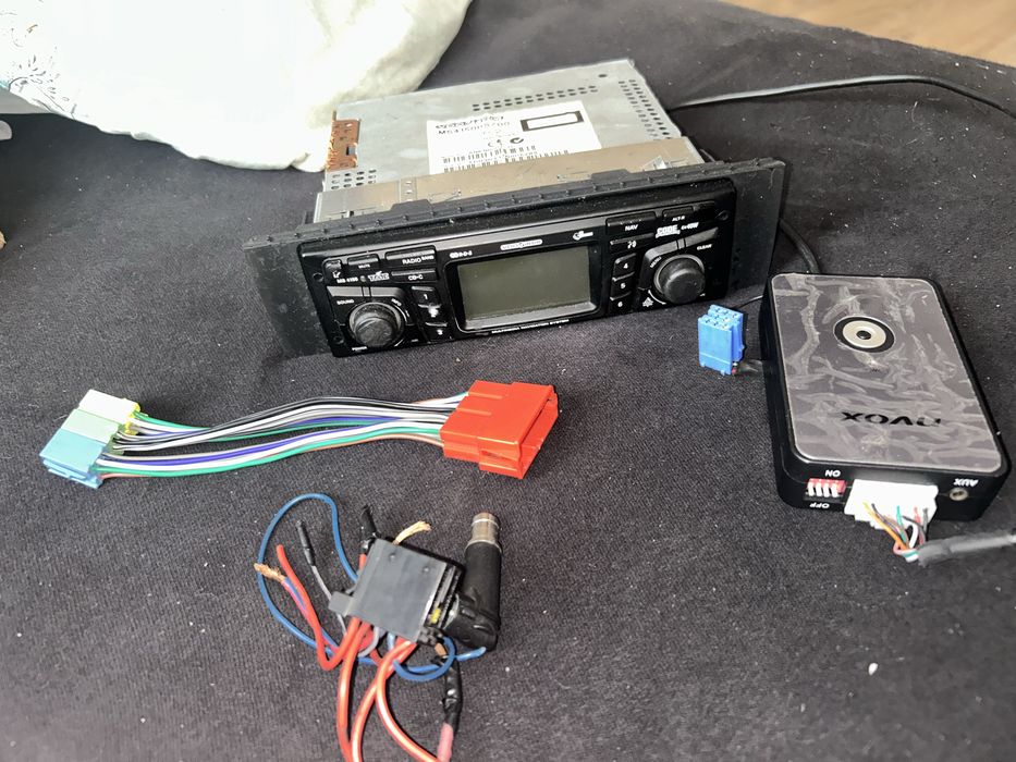 Radio VDO Daytona MS4150RS wtyczki  VW/Audi + emulator NVox