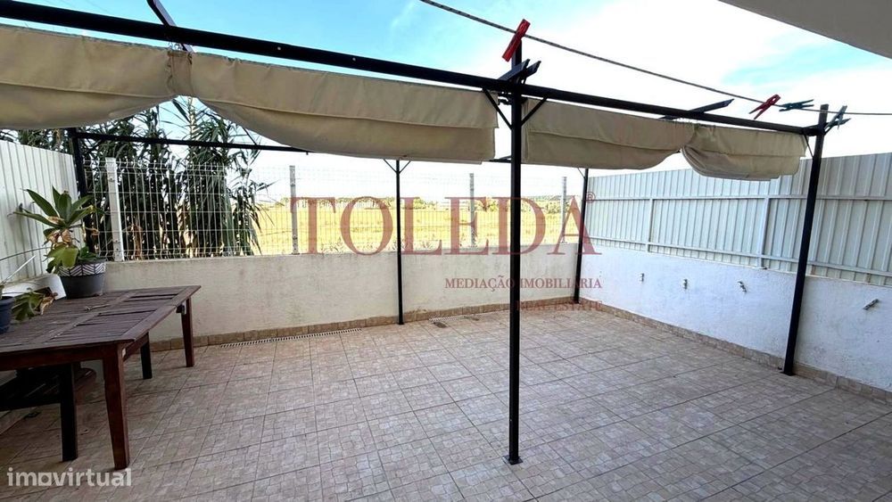 Moradia T3+1 com Terraço e Garagem