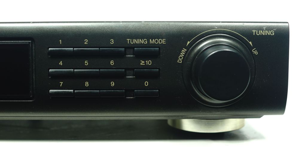 Tuner radiowy TECHNICS ST-GT350 FM