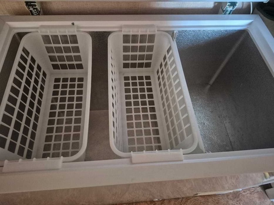 Морозильна камера 307л Gorenje