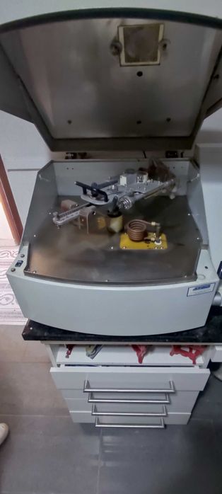 Prótese Dentária. Centrífuga de Indução como nova