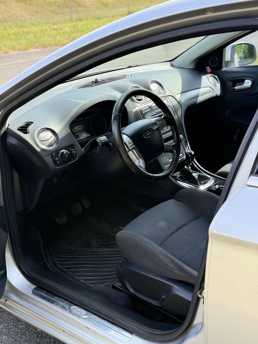 Ford mondeo mk4 2007 2.0 tdci