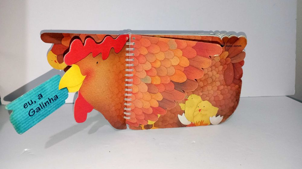 Me, the Chicken - Porto Editora