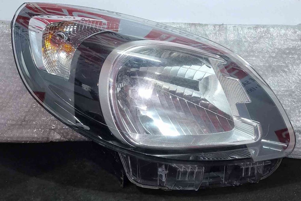 Ótica / Farol Direito 260104931R - RENAULT KANGOO Express