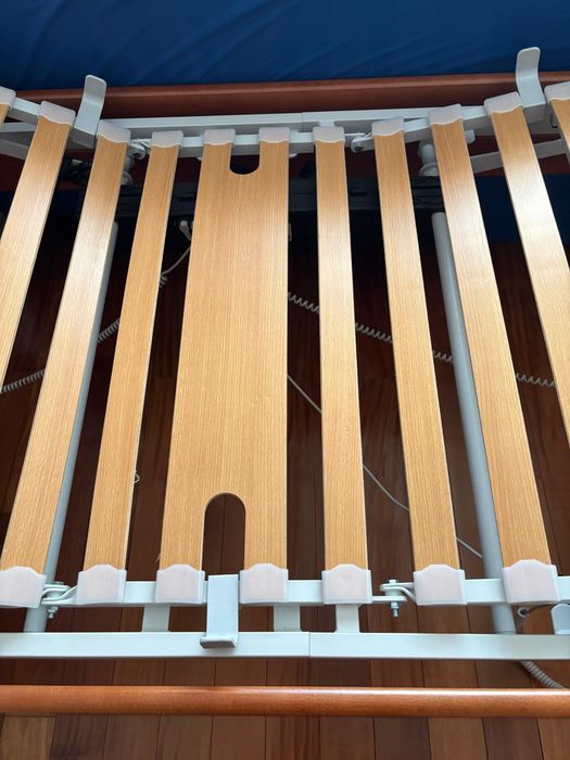 Cama Articulada Geriátrica Elétrica